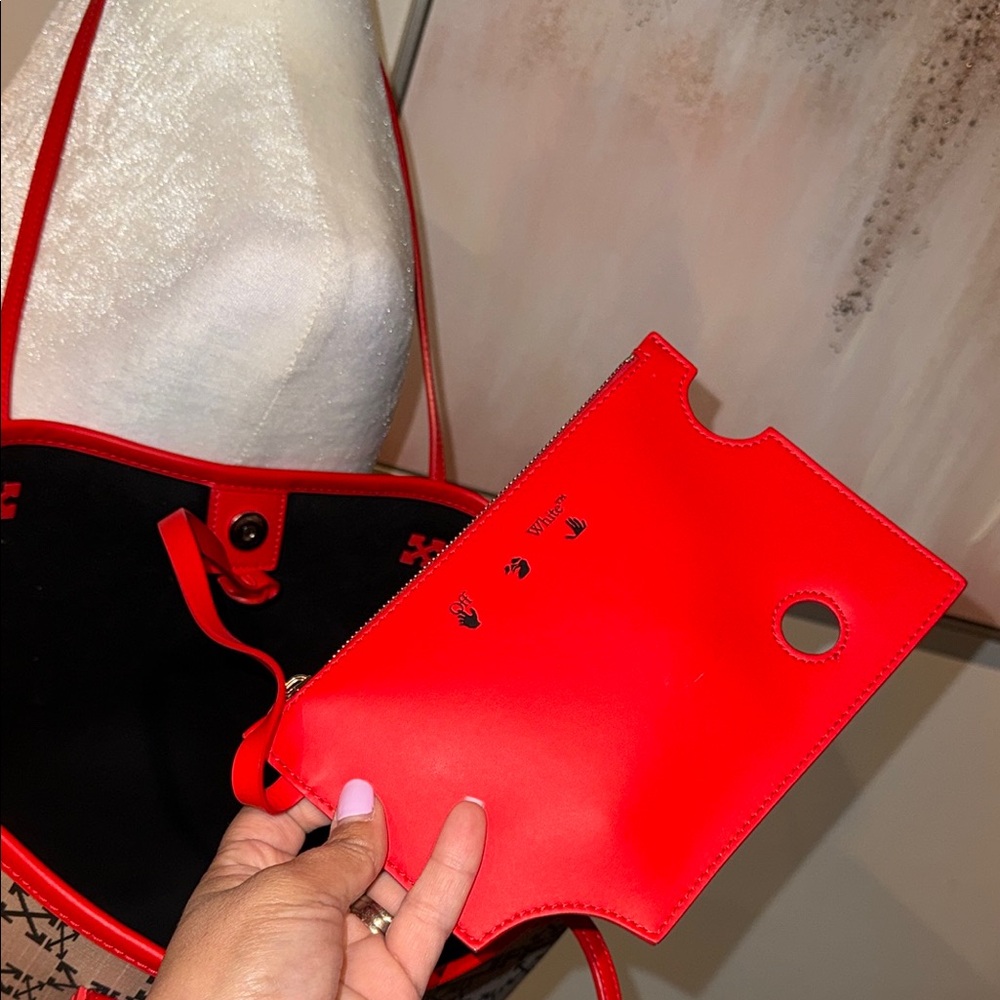 Designer Tote OFF WHITE Bag with Red Accents - Picture 7 of 11